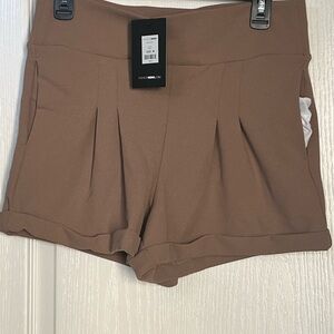 NWT-Fashion Nova High Waist Brown Shorts